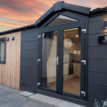 Appartamento Gemutliches, Voll Ausgestattes Tiny House Vilseck Esterno foto